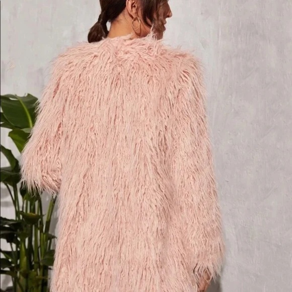 LANSHIFEI pink Faux Fur Jacket - size M - Picture 2 of 6